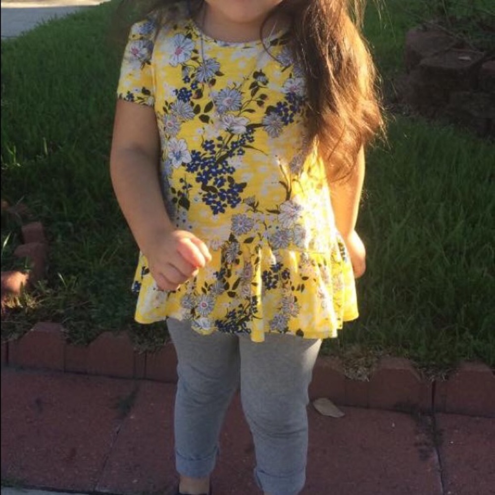 Flower top - Picture 3 of 3